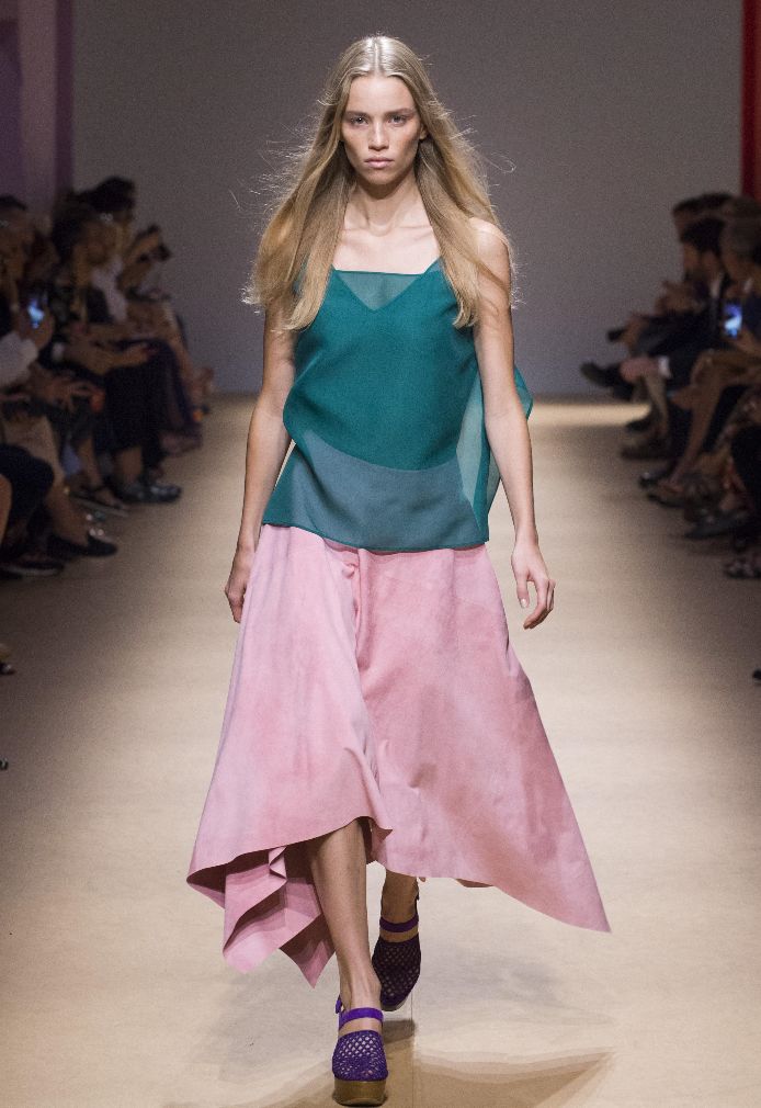 浪漫瑰丽粉 青春永驻的时尚色彩